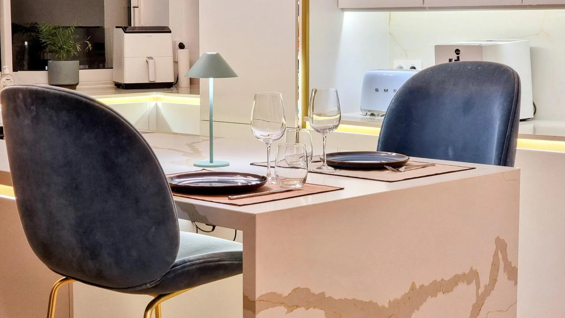Luxury Flat With Balcony Near Arc De Triomphe Διαμέρισμα Παρίσι Γαλλία