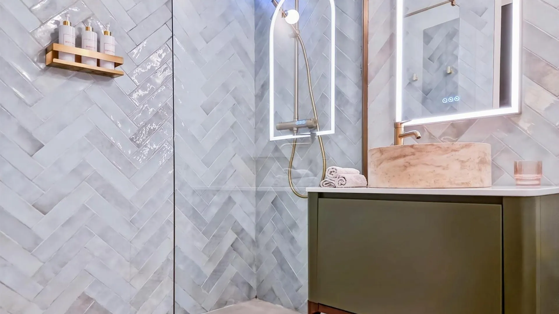 Luxury Flat With Balcony Near Arc De Triomphe Διαμέρισμα Παρίσι